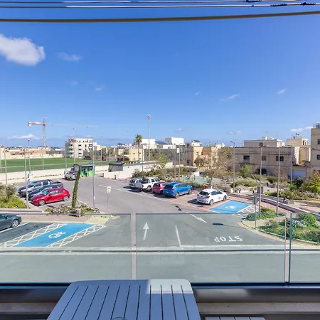 דירה Bright & Cosy 3br With Private Balcony & Wifi By 360 Estates *