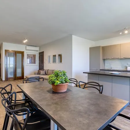 Bright & Cosy 3br With Private Balcony & Wifi By 360 Estates דירה Dingli