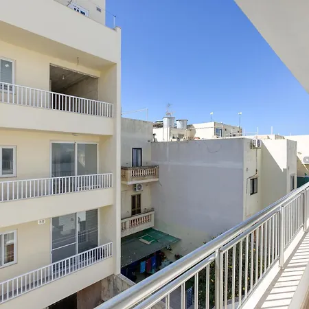 Bright & Cosy 3br With Private Balcony & Wifi By 360 Estates דירה *