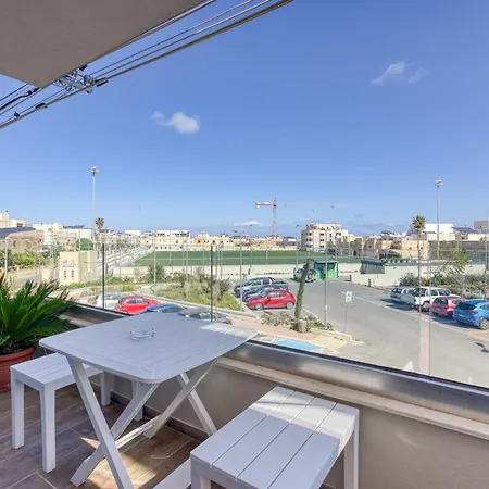 Bright & Cosy 3br With Private Balcony & Wifi By 360 Estates Appartement
